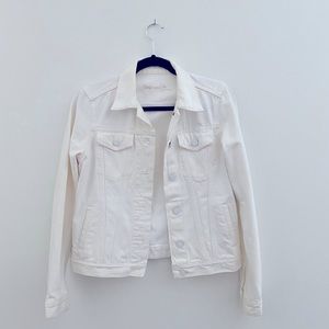 Gap White Denim Jacket Size Medium